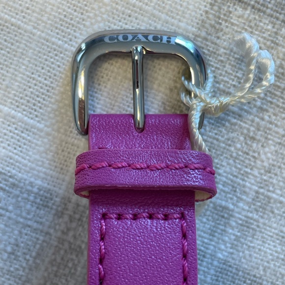 Coach Leather Watch NWT - Picture 4 of 9
